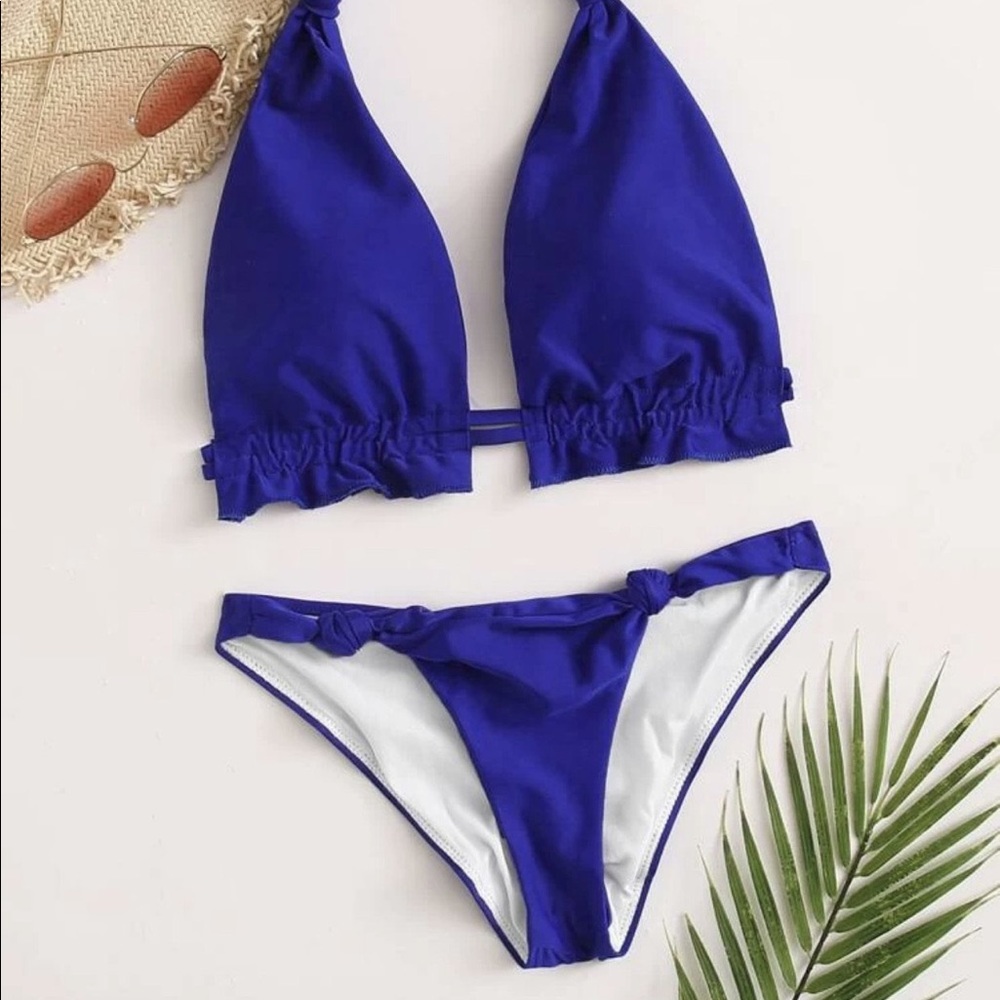 Blue Bikini - Picture 2 of 3